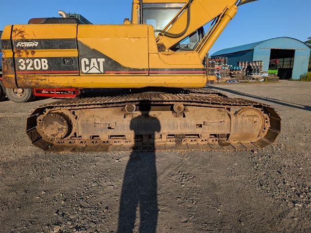 CAT 320B ★ Excavator ★ 800G, Piping, w/o Attachments