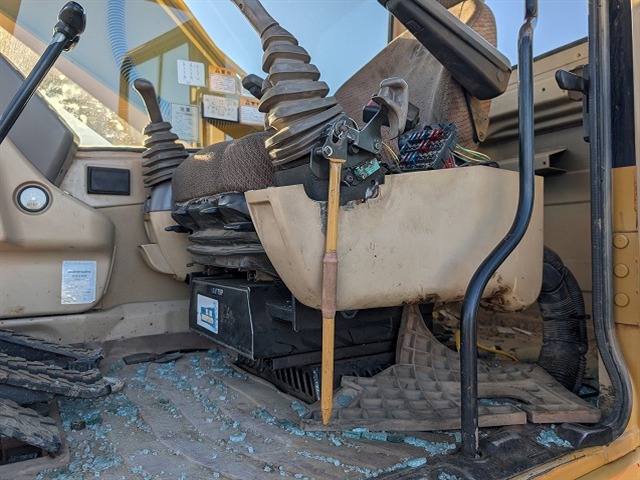 CAT 320B ★ Excavator ★ 800G, Piping, w/o Attachments