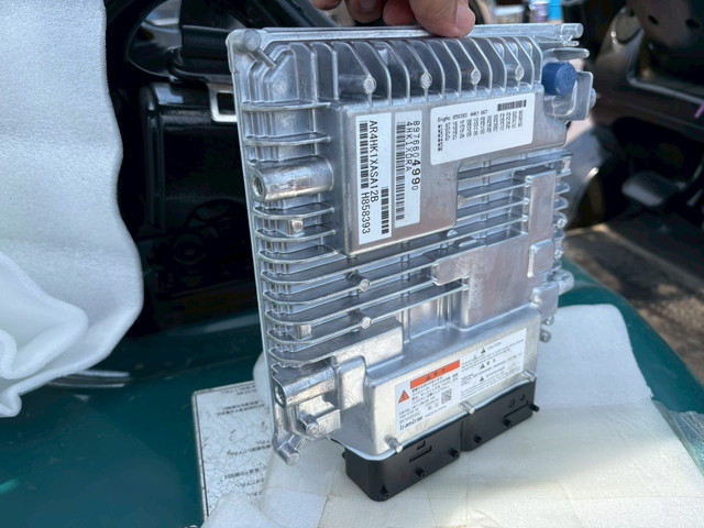 HITACHI 4HK1 ★ Parts & Attachment ★ ISUZU Engine