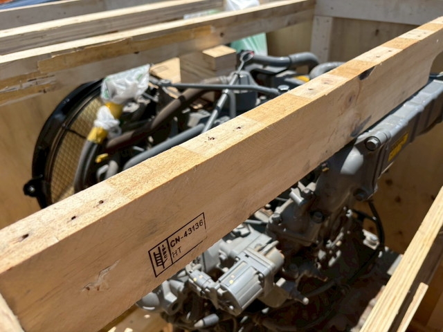 HITACHI 4HK1 ★ Parts & Attachment ★ ISUZU Engine