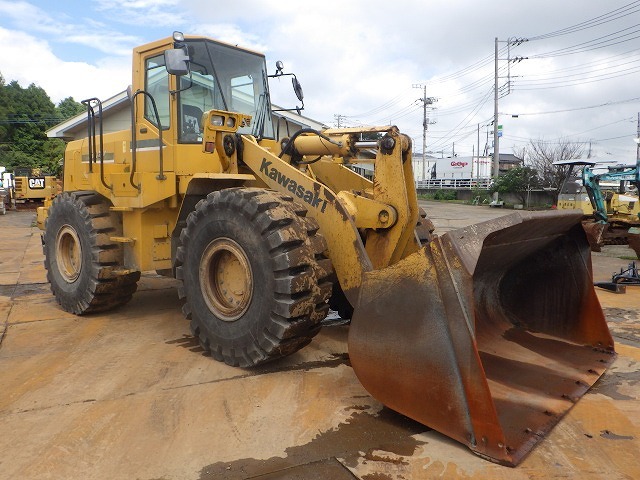 KAWASAKI 80ZV-2 ★ Loader(Crawled/Wheeled) ★ CAB, BKT, A/C, 10,959km