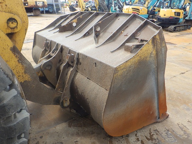 KAWASAKI 80ZV-2 ★ Loader(Crawled/Wheeled) ★ CAB, BKT, A/C, 10,959km