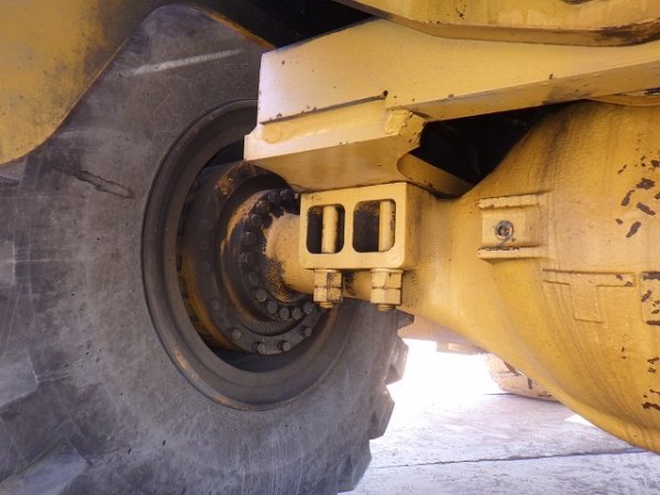 TCM 880 ★ Loader(Crawled/Wheeled) ★ CAB, A/C - Image 33