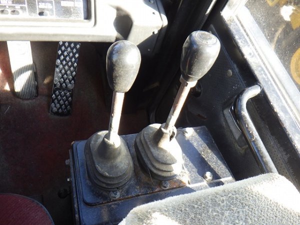 TCM 880 ★ Loader(Crawled/Wheeled) ★ CAB, A/C - Image 51
