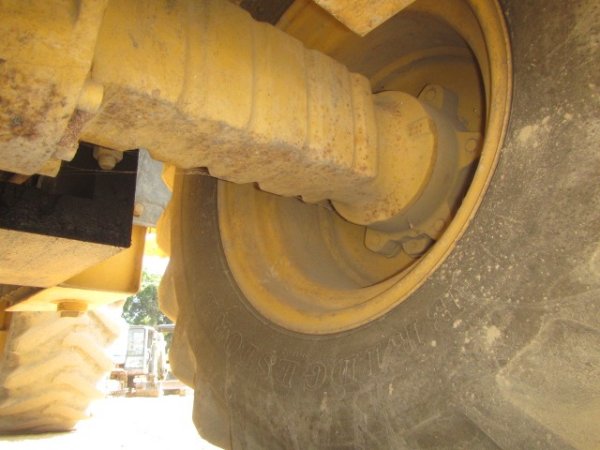 CAT 901C2 ★ Loader(Crawled/Wheeled) ★ CNP, BKT - Image 15