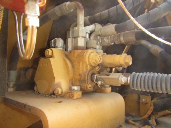 CAT 901C2 ★ Loader(Crawled/Wheeled) ★ CNP, BKT - Image 20