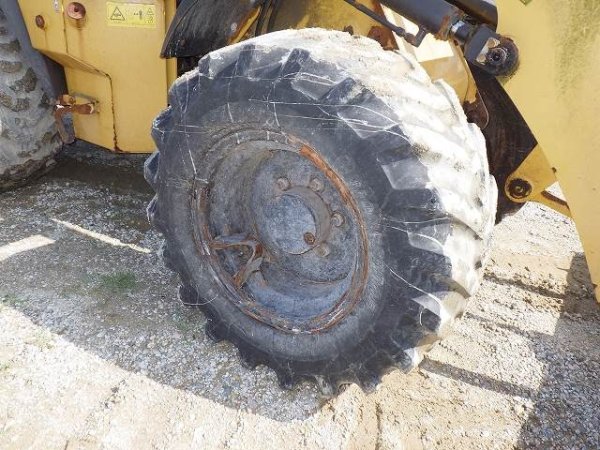 CAT 902C2 ★ Loader(Crawled/Wheeled) ★ CAB - Image 18