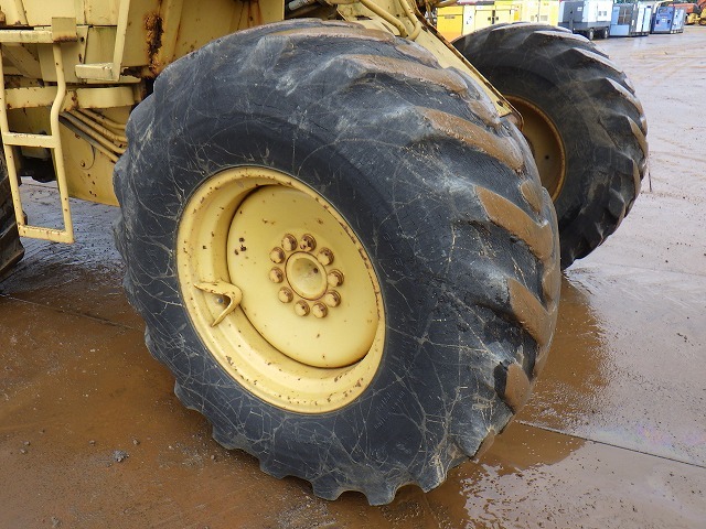 CAT 910E ★ Loader(Crawled/Wheeled) ★ CAB, A/C, W/ PATROL RIGHT