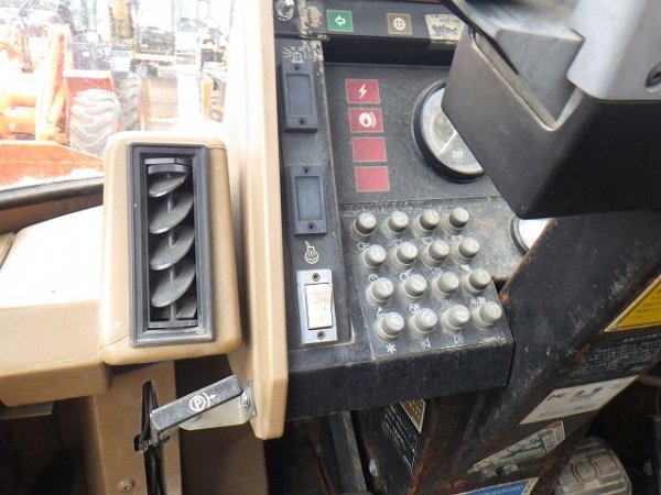 CAT 910E ★ Loader(Crawled/Wheeled) ★ CAB, A/C, W/ PATROL RIGHT - Image 51