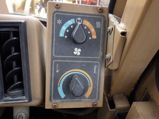 CAT 910E ★ Loader(Crawled/Wheeled) ★ CAB, A/C, W/ PATROL RIGHT