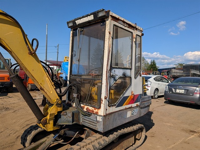 YANMAR B27-1 ★ Excavator ★ 300R, CAB, Blade, Piping