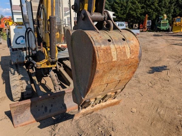 YANMAR B27-1 ★ Excavator ★ 300R, CAB, Blade, Piping - Image 28