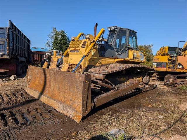 KOMATSU D65P-12E ★ Bulldozer ★ 940LGP, CAB, S/T Dozer, A/C