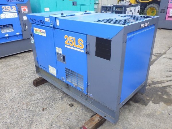 DENYO DCA-25LSK ★ Generator & Compressor ★ 25KVA - Image 3