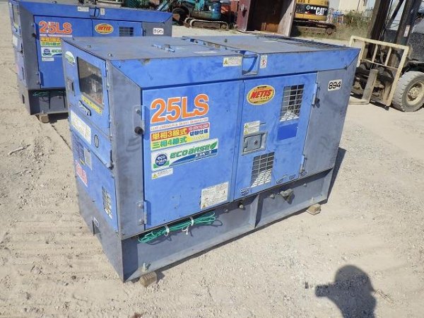 DENYO DCA-25LSKE ★ Generator & Compressor ★ 25KVA - Image 1