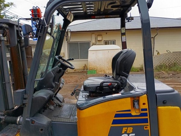 KOMATSU FB25-12 ★ Forklift ★ 3.0m, 2900kg, W/ BATTERY CHARGER - Image 18