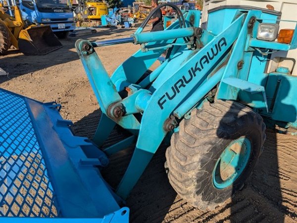 FURUKAWA FL30 ★ Loader(Crawled/Wheeled) ★ CAB, BKT - Image 14