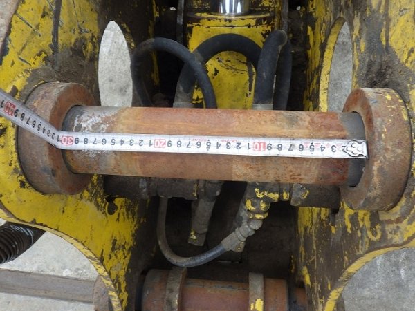 HS-700N ★ Parts & Attachment ★ Hydraulic Fork, Serial Number Unknown - Image 16