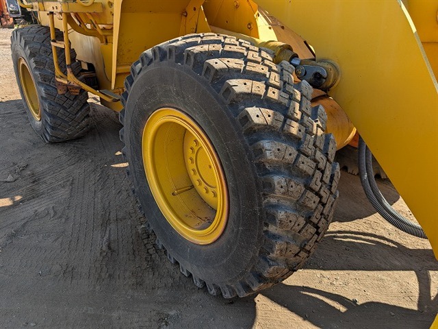 HITACHI LX100-5 ★ Loader(Crawled/Wheeled) ★ CAB, V-Plow, Piping, A/C, 54,818km