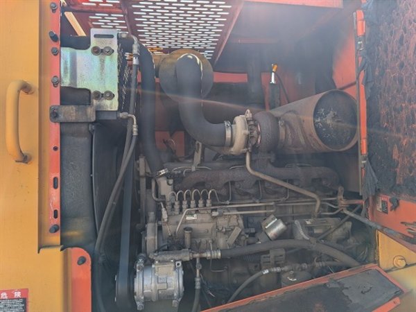 HITACHI LX100-5 ★ Loader(Crawled/Wheeled) ★ CAB, V-Plow, Piping, A/C, 54,818km - Image 44