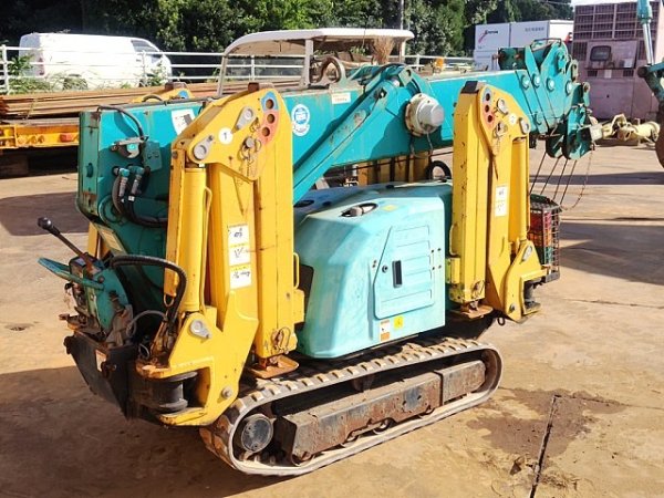 MAEDA MC-285CWM-2 ★ Crane ★ 2.82t, EPA, W/ WIRELESS CONTROLLER - Image 5
