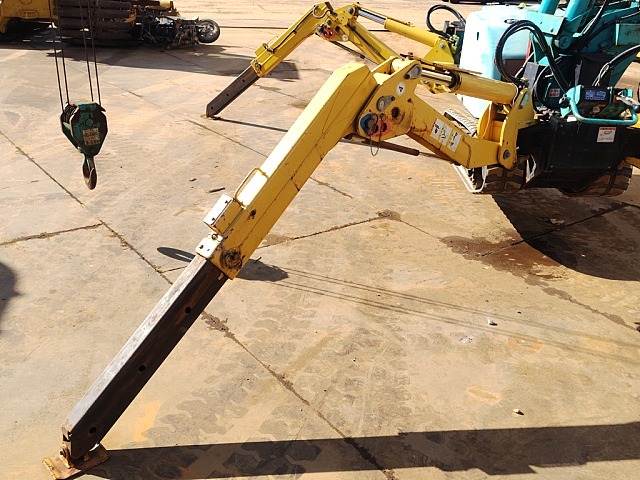 MAEDA MC-285CWM-2 ★ Crane ★ 2.82t, EPA, W/ WIRELESS CONTROLLER