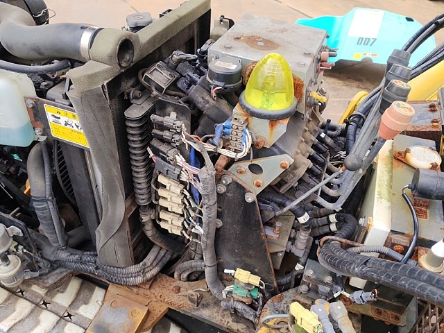 MAEDA MC-285CWM-2 ★ Crane ★ 2.82t, EPA, W/ WIRELESS CONTROLLER