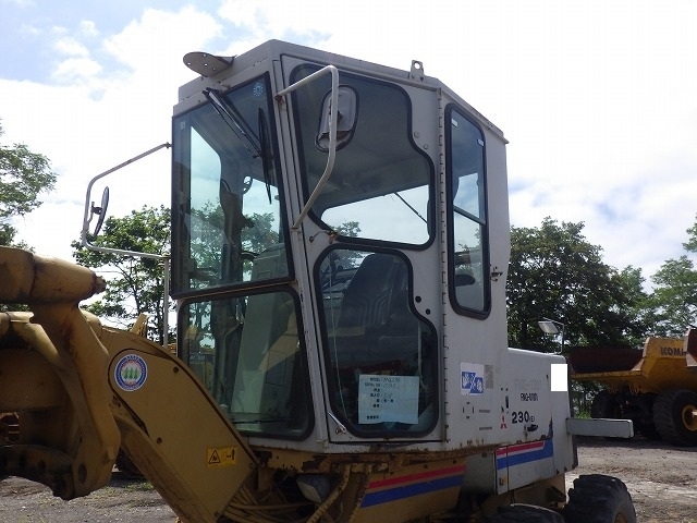 MITSUBISHI MG230E ★ Road Equipment ★ CAB, SCARIFIER, Blade 3.1m, 抹消