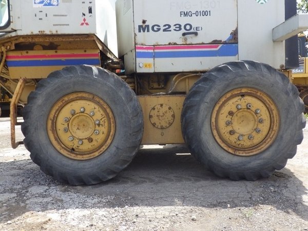 MITSUBISHI MG230E ★ Road Equipment ★ CAB, SCARIFIER, Blade 3.1m, 抹消 - изображение 35