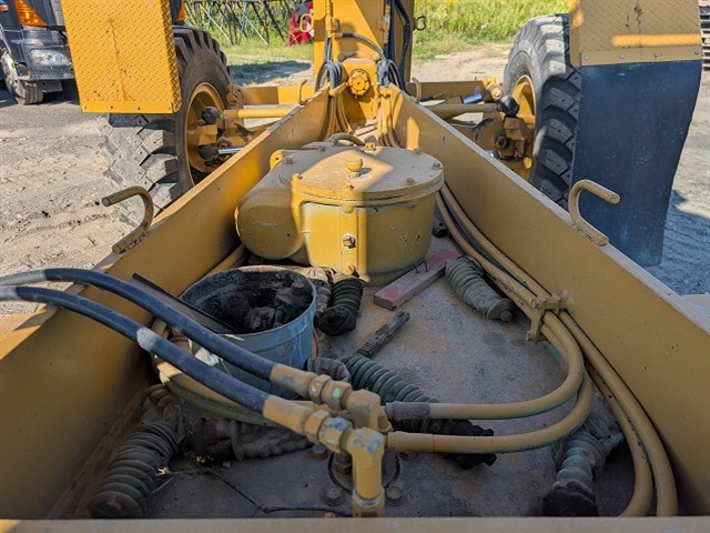 MITUBISHI MG430 ★ Road Equipment ★ CAB, 162,450km