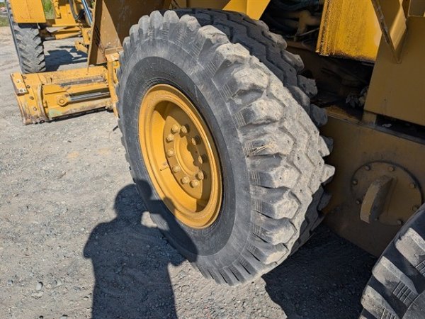 MITUBISHI MG430 ★ Road Equipment ★ CAB, 162,450km - Image 31