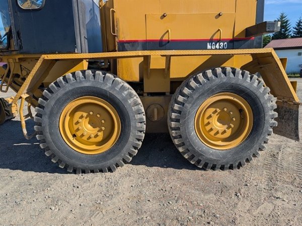 MITUBISHI MG430 ★ Road Equipment ★ CAB, 162,450km - Image 32