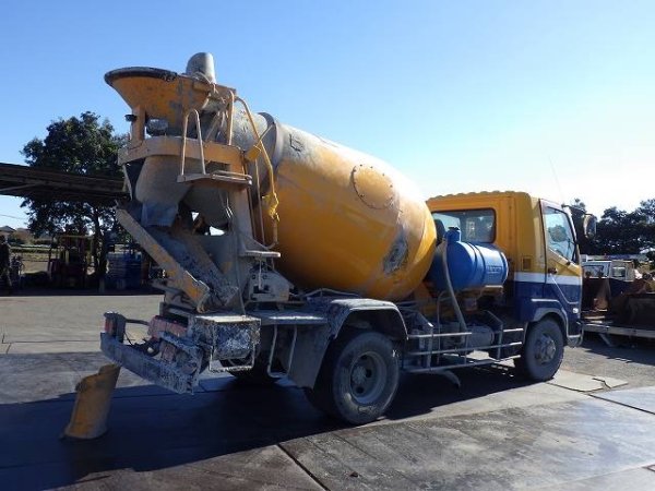 MITSUBISHI FUSO PA-FK71RX ★ Vehicle ★ Mixer Truck, 389,874km - Image 4