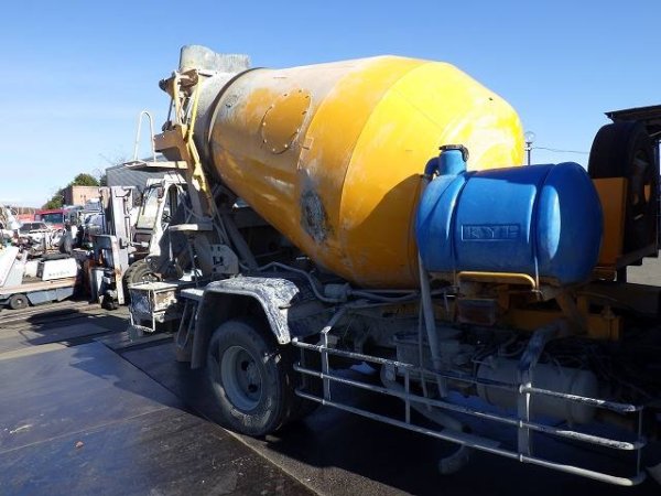 MITSUBISHI FUSO PA-FK71RX ★ Vehicle ★ Mixer Truck, 389,874km - Image 7