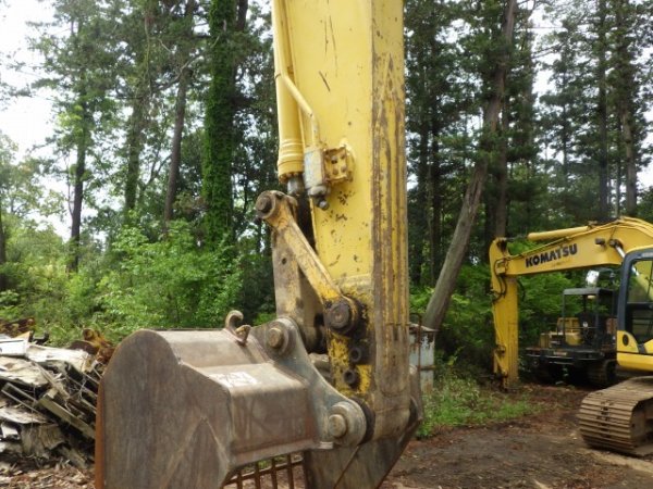 KOMATSU PC200-8N1 ★ Excavator ★ G+Pad, Standard Bucket, Piping, M/L, A/C - Image 10