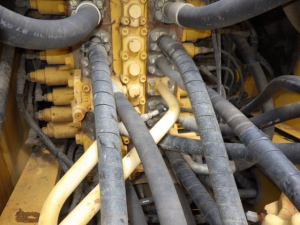 KOMATSU PC200-8N1 ★ Excavator ★ G+Pad, Standard Bucket, Piping, M/L, A/C - Image 32