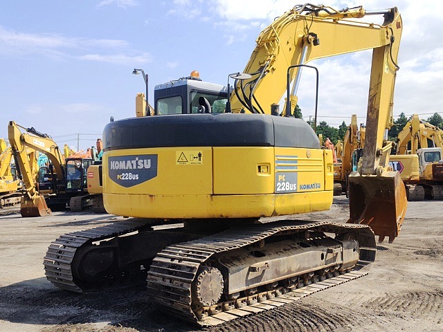 KOMATSU PC228US-3E0 ★ Excavator ★ 700G, ARM CRANE, A/C, MULTI