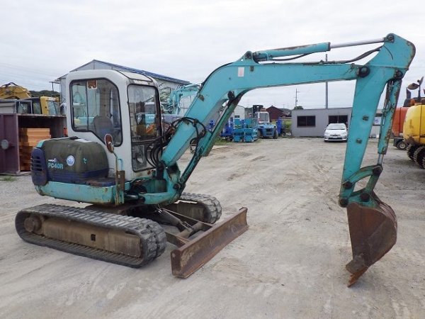KOMATSU PC40R-8 ★ Mini Excavator ★ 400R, CAB, PIPING - Image 4