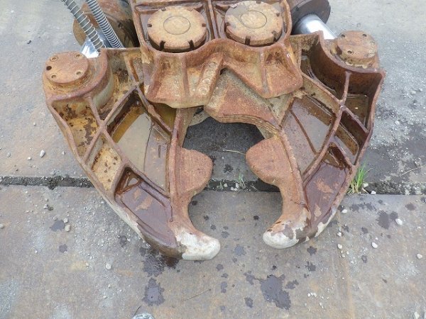N/A PRIMARY-CRUSHER ★ Parts & Attachment ★ Operation Not Confirmed and also not checked Damage and Missing parts 動作未確認、また目視での破損・欠品も確認していない - Image 5