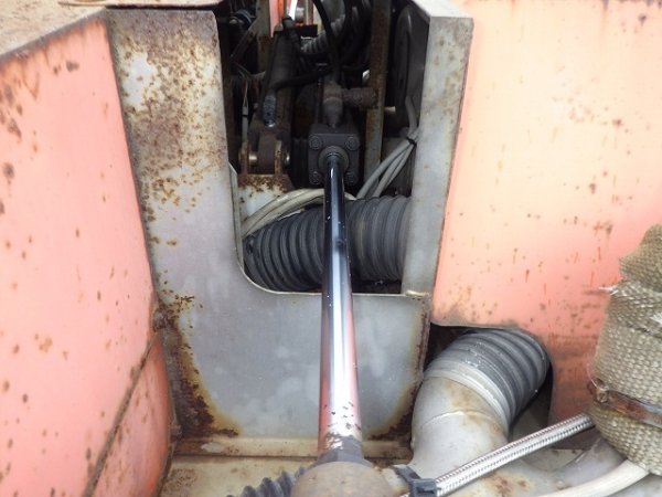 KUBOTA R530Z ★ Loader(Crawled/Wheeled) ★ CAB, MIYAMOTO Road Heater(MH320ミニ), Piping, w/Counter weight & Bucket, 建機工譲渡書 - Image 17