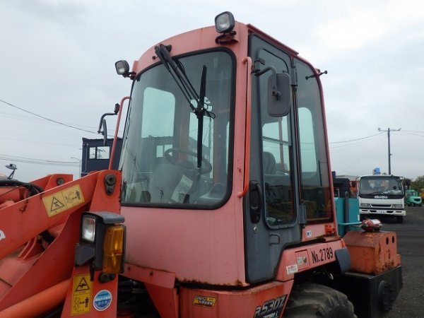 KUBOTA R530Z ★ Loader(Crawled/Wheeled) ★ CAB, MIYAMOTO Road Heater(MH320ミニ), Piping, w/Counter weight & Bucket, 建機工譲渡書 - Image 57