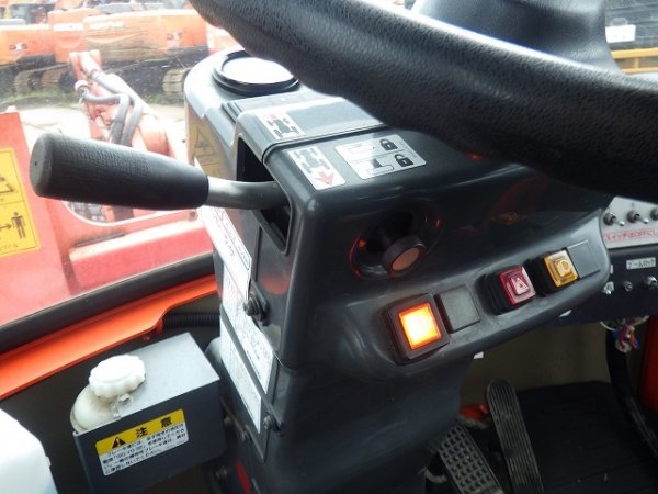 KUBOTA R530Z ★ Loader(Crawled/Wheeled) ★ CAB, MIYAMOTO Road Heater(MH320ミニ), Piping, w/Counter weight & Bucket, 建機工譲渡書 - Image 66