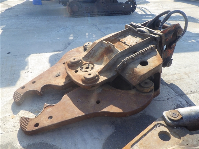 NPK S-22X ★ Parts & Attachment ★ Primary Crusher, for 0.7m3 (Dismantled from SH225X-3B)