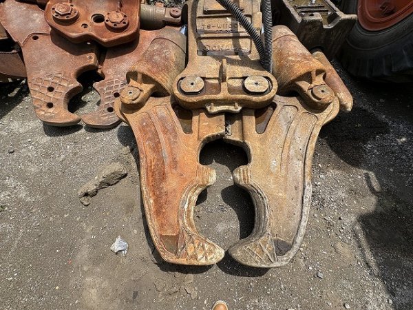 NPK TS-W11000V ★ Parts & Attachment ★ Not checked operation & availability of missing parts 動作及び欠品の有無未確認 - Image 6
