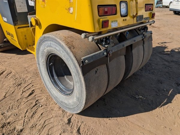 SAKAI TW502S-1 ★ Road Equipment ★ Inland Trucking Charge to Tomakomai port JPY20,000 苫小牧港までの国内回送費 20,000円 - Image 11
