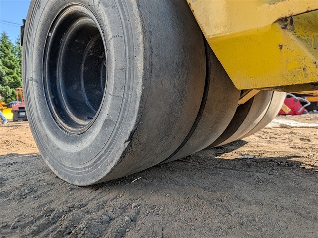 SAKAI TW502S-1 ★ Road Equipment ★ Inland Trucking Charge to Tomakomai port JPY20,000 苫小牧港までの国内回送費 20,000円