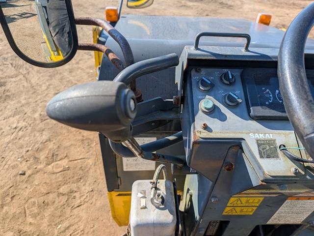 SAKAI TW502S-1 ★ Road Equipment ★ Inland Trucking Charge to Tomakomai port JPY20,000 苫小牧港までの国内回送費 20,000円