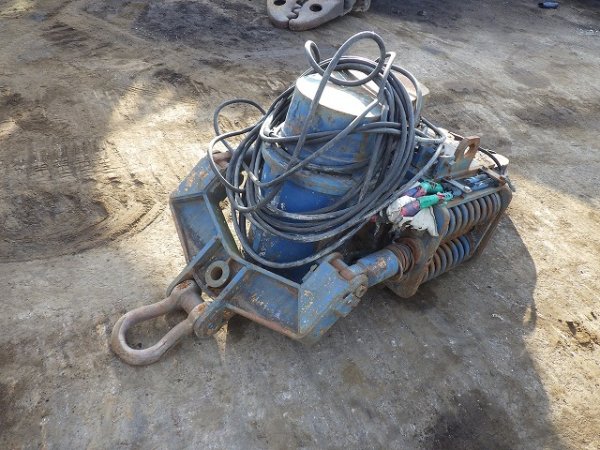 VIBRO_HAMMER_POWER_UNIT_Set ★ Parts & Attachment ★ Not checked operation & availability of missing parts 動作及び欠品の有無未確認 - Image 12