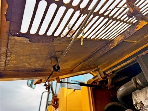 KOMATSU WA100-6 ★ Loader(Crawled/Wheeled) ★ CAB, BKT, A/C, 13,054km - Image 35