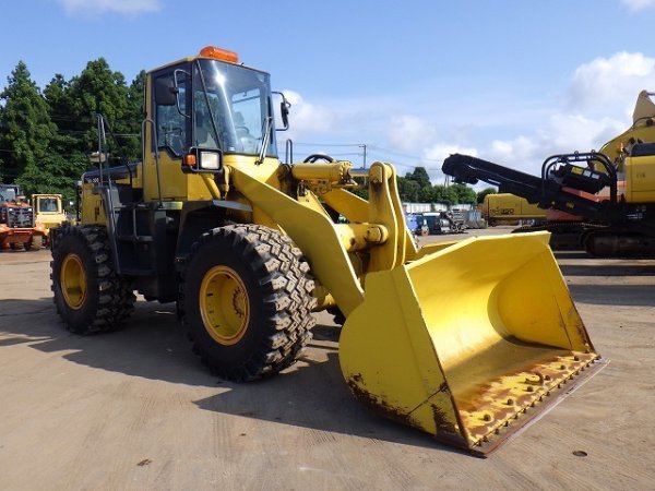 KOMATSU WA300-3E ★ Loader(Crawled/Wheeled) ★ ROPS CAB, A/C - Image 5